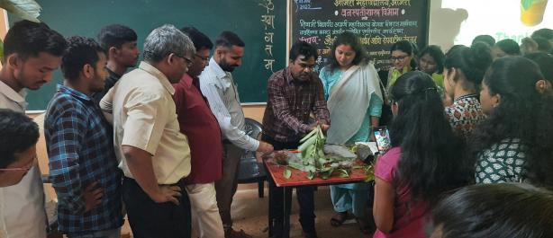 Practical presentation of Nursery Techniques by Shri Pandurang Pangam on 23 March 2022.